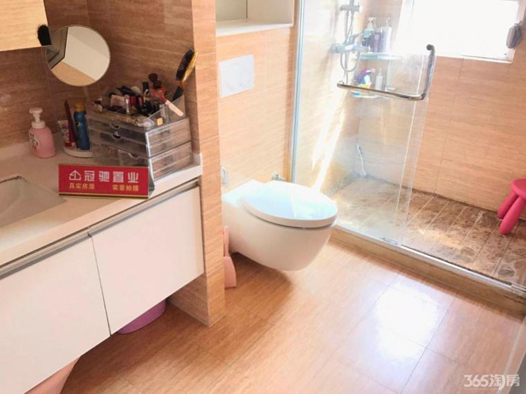 奥南板桥朗诗绿街湖景房名称衣柜住宅24小时热水科技系全屋定制恒温新风图片
