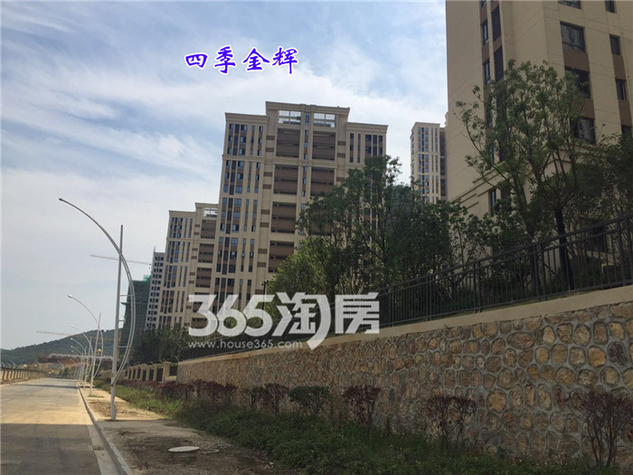 小编9月跑盘记:11#拆除了绿网,13#和12#初显真身!规划道路完工啦~ 小编9月跑盘记:11#拆除了绿网,13#和12#初显真身!规划道路完工啦~