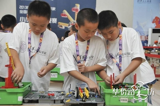 #雏鹰科技梦,小小科学家#10月13日,禹洲金陵朗庭科学实验DIY亲子活动报名啦~~ #雏鹰科技梦,小小科学家#10月13日,禹洲金陵朗庭科学实验DIY亲子活动报名啦~~
