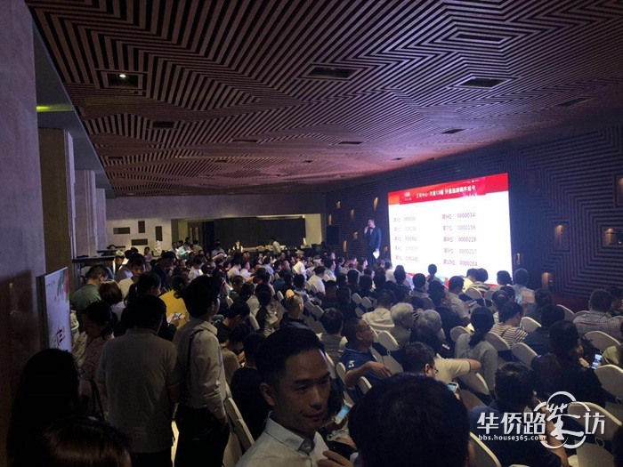 【茜茜实探】正荣中心天寓,首开推出13#号楼双钥匙公寓,速来围观! 【茜茜实探】正荣中心天寓,首开推出13#号楼双钥匙公寓,速来围观!