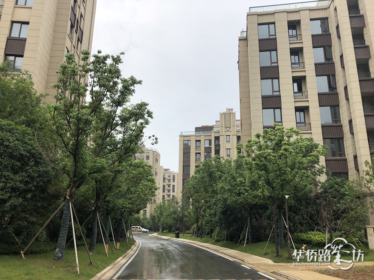 【面面看房】之明发香山郡,低密度花园洋房,入手老山板块最低门槛! 【面面看房】之明发香山郡,低密度花园洋房,入手老山板块最低门槛!