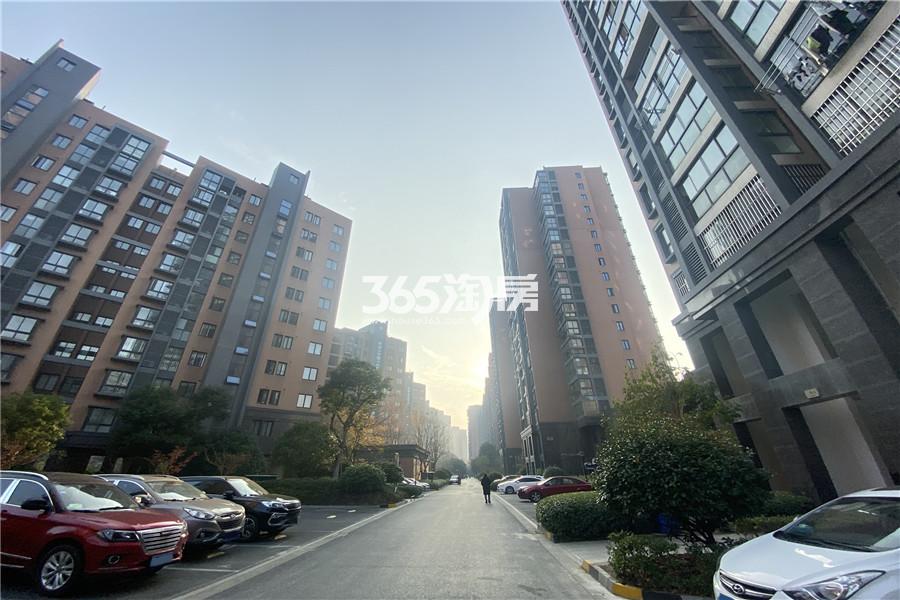 冠城大通蓝郡一期