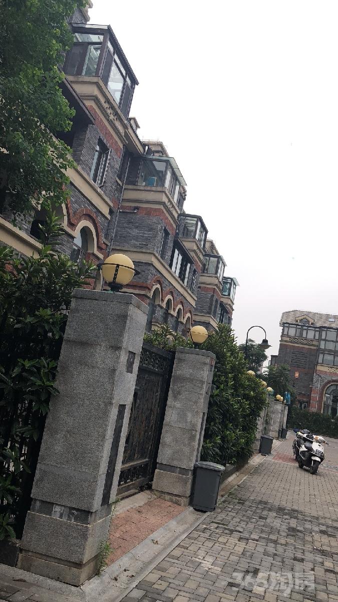 宏图上水庭院