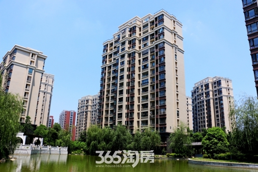 三潭音悦2室2厅1卫83.65平方米145万元