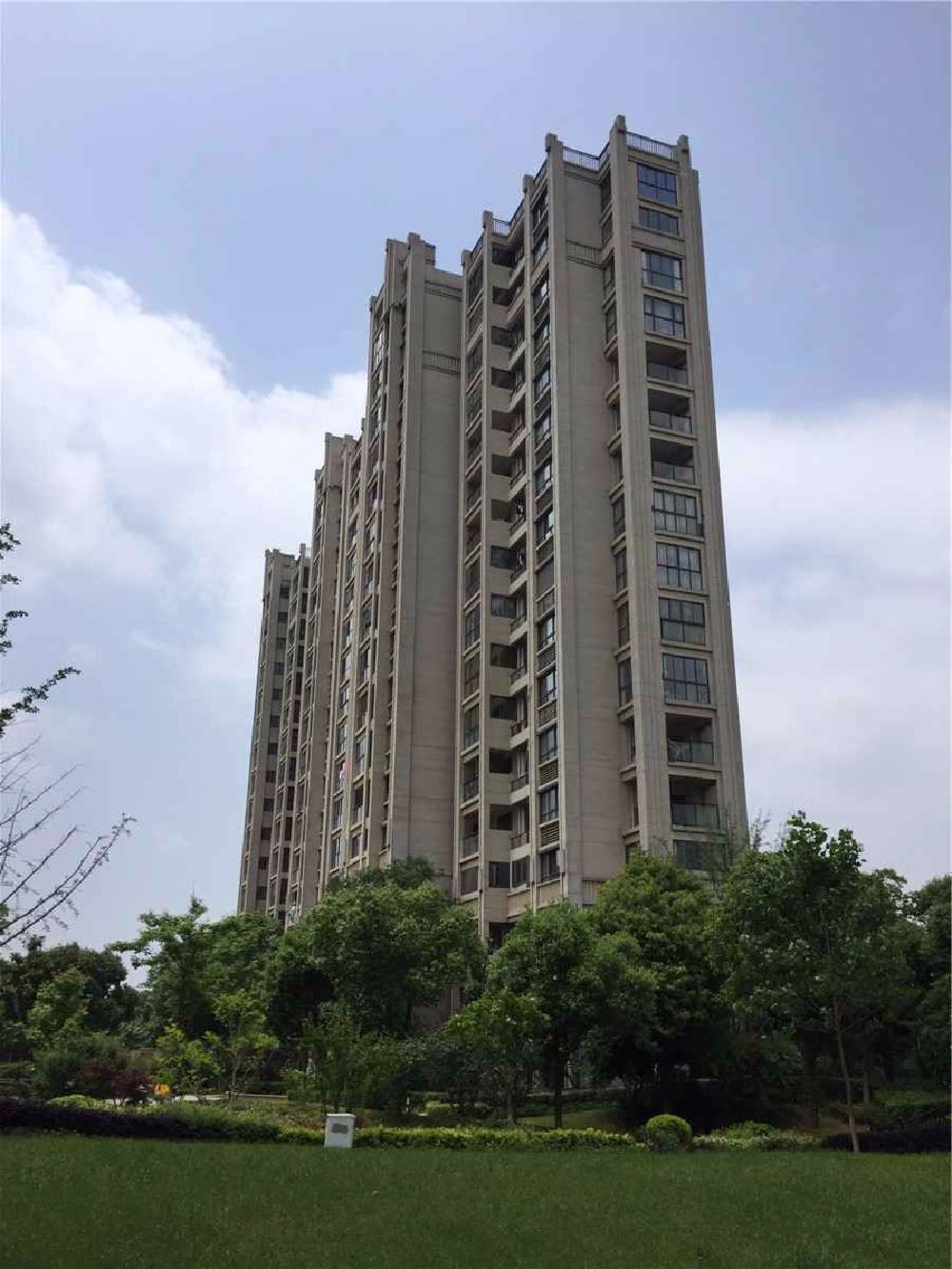 业主已经定了房子 融侨世家 婚装三房 出价就卖 看房随时